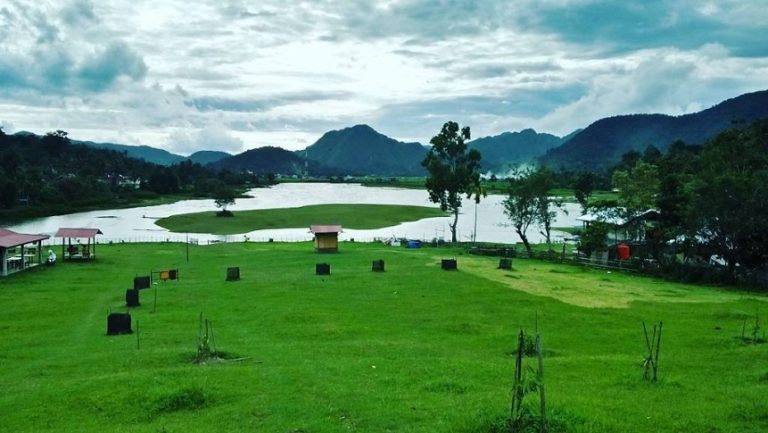 danau tarusan kamang