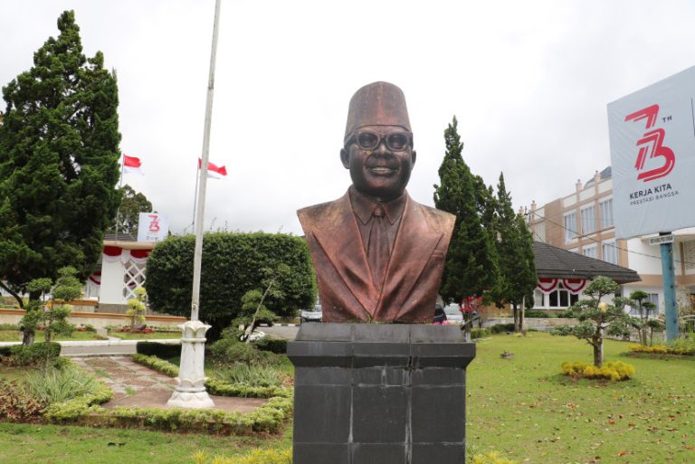 istana bung hatta bukittinggi