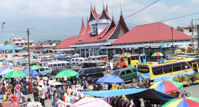 pasar aur kuning bukittinggi