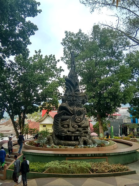 tugu pahlawan tak dikenal