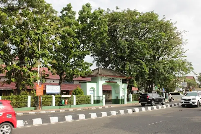 SMP terbaik di sumatera barat