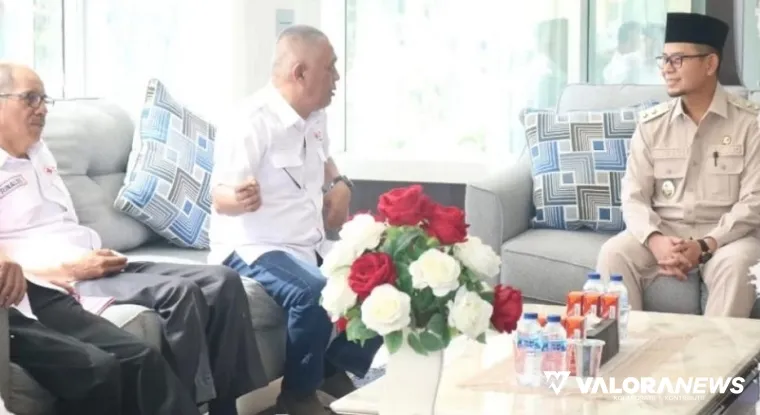 Ketua PMI Bukittinggi