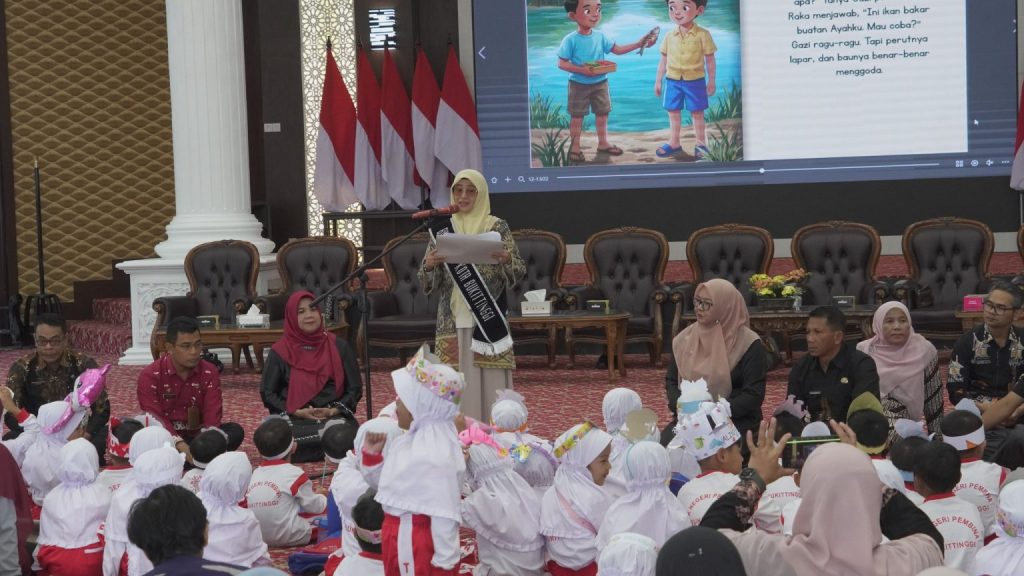 makan ikan Paud Bukittinggi