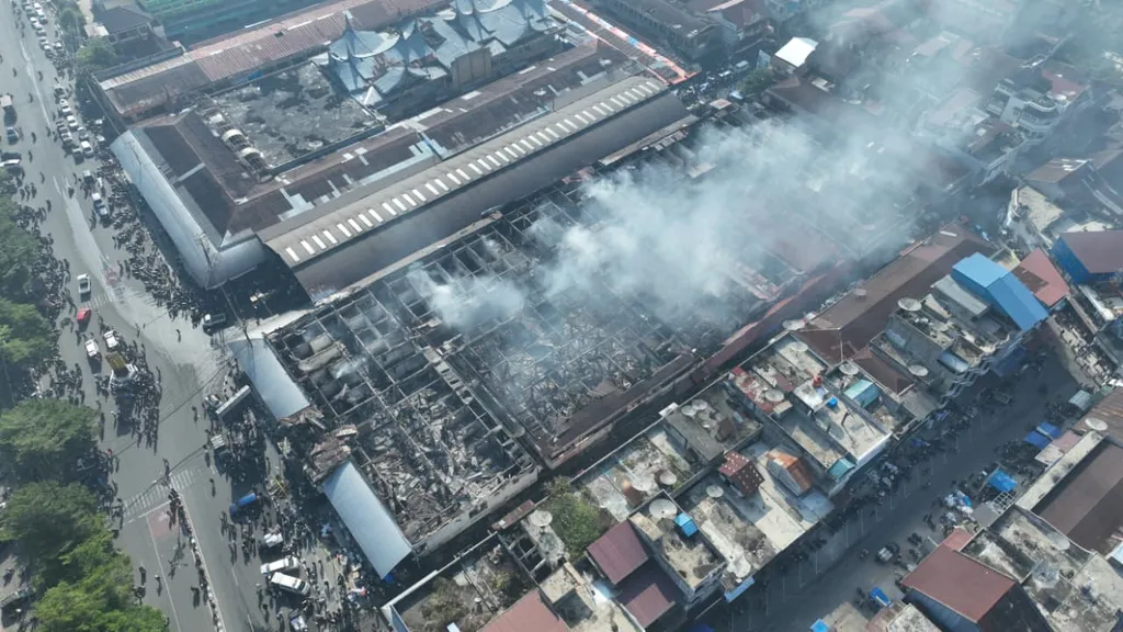 kebakaran pasar payakumbuh