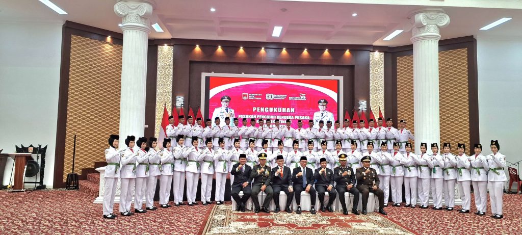 pengukuhan paskibraka bukittinggi