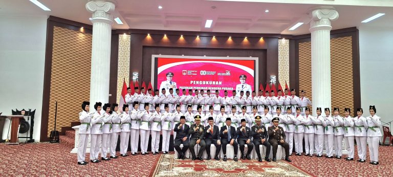 pengukuhan paskibraka bukittinggi