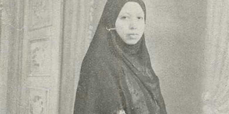 Tokoh Perempuan Asal Sumatera Barat Rahmah El Yunusiyyah Resmi Ditetapkan sebagai Pahlawan Nasional 2025