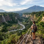 wisata bukittinggi view ngarai sianok